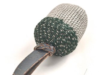 Luftwaffe Faustriemen, das Lederband äußerlich rissig