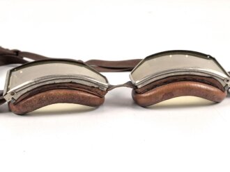 Alte Motorrad oder Fliegerbrille. Alter und Herkunft unbekannt.
