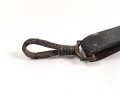 Kaiserreich, Gehänge für einen Säbel. Angetrocknetes Lackleder, leicht defekt