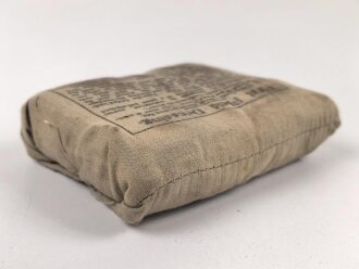 Großbritannien 2. Weltkrieg, Verbandspäckchen " First Field Dressing" datiert 1944