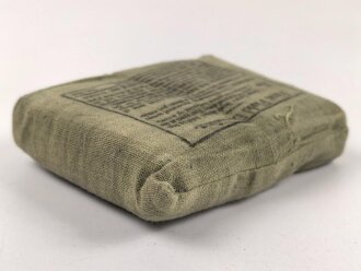 Großbritannien 2. Weltkrieg, Verbandspäckchen " First Field Dressing" datiert 1944