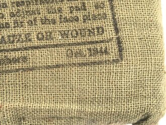 Großbritannien 2. Weltkrieg, Verbandspäckchen " First Field Dressing" datiert 1944