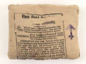 Großbritannien 2. Weltkrieg, Verbandspäckchen " First Field Dressing" datiert 1945
