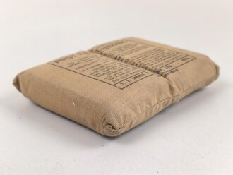 Großbritannien 2. Weltkrieg, Verbandspäckchen " First Field Dressing" datiert 1944