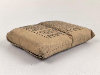 Großbritannien 2. Weltkrieg, Verbandspäckchen " First Field Dressing" datiert 1944