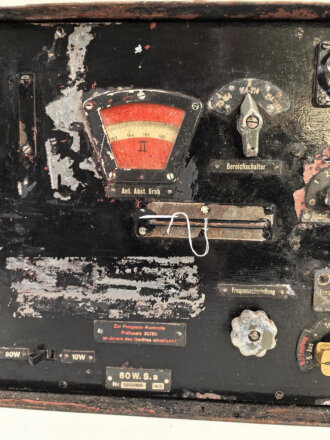 80 Watt Sender a  ( 80 W.S.a ) datiert 1943 ( für Panzerspähwagen und Schützenpanzer) überlackiertes Stück , ungereinigt,  Funktion nicht geprüf