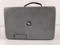 Radione R2, Empfangsgerät Wehrmacht Truppenbetreuung. Die Nachkriegsgeräte sind ähnlich, haben aber zum Beispiel Königsberg nicht im Suchfeld. Typenschild fehlt, vermutlich überlackiertes Stück, Funktion nicht geprüft