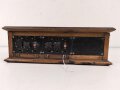 Klappenschrank, sicherlich zivile Ausführung. Maße etwa 15 x 46 x 15cm. Ungereinigt, Funktion nicht geprüft