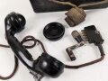 Feldfernsprecher 33 der Wehrmacht. Ungereinigtes Stück, datiert 1940, Funktion nicht geprüft