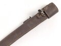Tragebehälter für einen Ersatzlauf MG15 Luftwaffe. Ersatzmaterial, so zur Erdkampfausführung geführt.. Ungereinigt, defekt