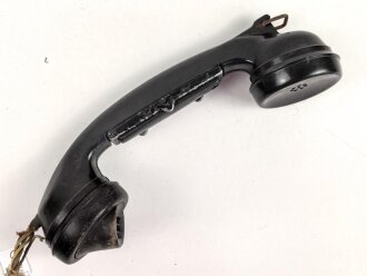 Handapparat für einen Feldfernsprecher 33 der Wehrmacht. Ungereinigt, die Kapseln fehlen