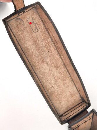 Schnurloser Überträger Wehrmacht datiert 1937. Guter Gesamtzustand, Funktion nicht geprüft, in Tasche, diese ebenfalls aus den 1930iger Jahren