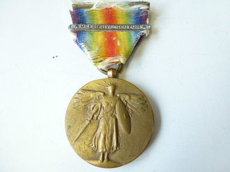 US WWI, Victory medal with " Defensive sector" bar