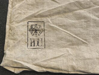 Reichswehr, Matratze zum Befüllen mit Stroh oder ähnlichen. Kastenstempel " H.U. und Reichswehradler" HU = Heeres Unterkunft. Guter Zustand, selten