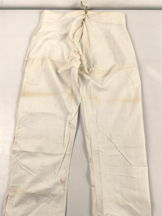 Weisse Unterhose für Mannschaften, vermutlich kaiserliche Marine. Ungestempelt, angeschmutzt