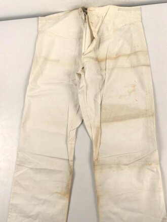 Weisse Unterhose für Mannschaften, vermutlich kaiserliche Marine. Ungestempelt, angeschmutzt