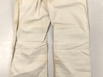 Weisse Unterhose für Mannschaften, vermutlich kaiserliche Marine. Ungestempelt, angeschmutzt