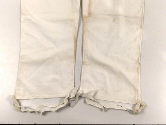 Weisse Unterhose für Mannschaften, vermutlich kaiserliche Marine. Ungestempelt, angeschmutzt