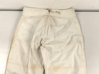 Weisse Unterhose für Mannschaften, vermutlich kaiserliche Marine. Ungestempelt, angeschmutzt