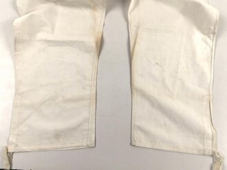 Weisse Unterhose für Mannschaften, vermutlich kaiserliche Marine. Ungestempelt, angeschmutzt