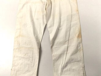 Weisse Unterhose für Mannschaften, vermutlich kaiserliche Marine. Ungestempelt, angeschmutzt