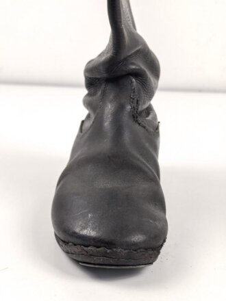 Einzelner Stiefel für Mannschaften der Wehrmacht. Ungereinigt, Sohlenlänge 27cm