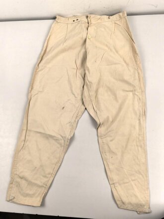 Lange, baumwollene Unterhose. Undeutlich gestempelt,...