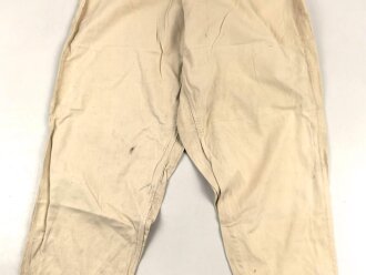 Lange, baumwollene Unterhose. Undeutlich gestempelt, Alter und Herkunft unbekannt