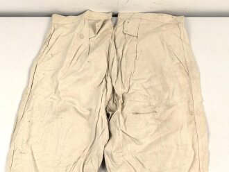 Lange, baumwollene Unterhose. Alter und Herkunft unbekannt