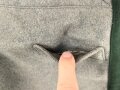 Steingraue Hose mit grünen Lampassen. Ich vermute Forst oder jagdlich . Keinerlei Stempelung, guter Zustand