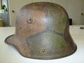 Stahlhelm Deutsch 1.Weltkrieg, unberührtes Stück mit originaler Tarnbemalung