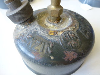 Benzinkocher Arara 37, Neuwertiger Zustand, selten. Der Kocher Feldgrau, die Hülle blaugrauer Originallack