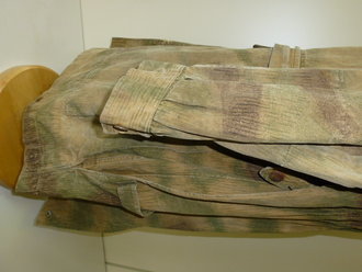 Fallschirmjäger Knochensack Sumpftarn, getragenes Stück, alle Reissverschlüsse gängig, der Adler neuzeitlich vernäht