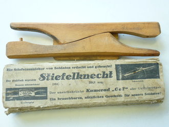 Stiefelknecht in der originalen Verpackung