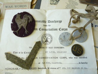 US Army WWI, soldiers grouping of personal items  from France, he was a member of  the Ambulance service. Nice, guaranteed original