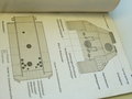 Pz Kpfw Panther, Handbuch für den Panzerfahrer vom 1.4.44. stark gebraucht, komplett, bestehend aus 2 Bänden ( Text und Bilder ) Extem selten