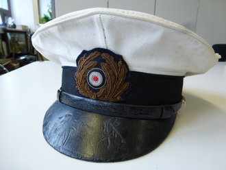 Kriegsmarine Schirmmütze mit weißem Bezug....
