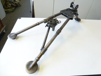 US Army WWII, Mount tripod Cal. 30, dated 1943