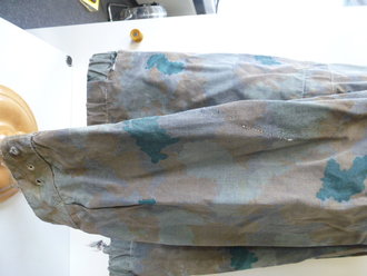NVA Tarnjacke altes Modell, getragenes Stück, Schulterbreite 46 cm, Armlänge 64 cm