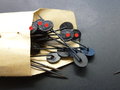 24 Stück Verwundetenabzeichen schwarz Miniatur in originaler Verpackung