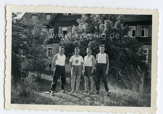 Foto Soldaten im Sportanzug, Sporthemdadler alter Art des...