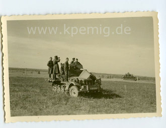 2cm Flak auf Halbkette, Maße 6x9cm