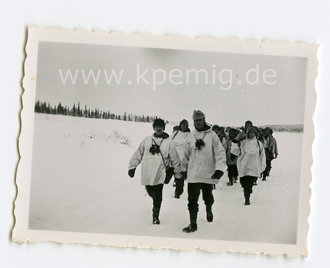 4 Fotos Winterbekleidung, Maße ca.6x9cm