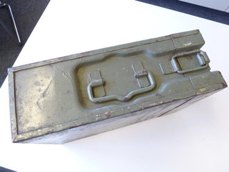 Transportkasten für 2 Magazine 2cm Flak Wehrmacht, überlackiert