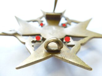 Spanienkreuz in bronze , Buntmetall, Nadel und Gegenhaken leicht verbogen, lässt sich nicht Schliessen