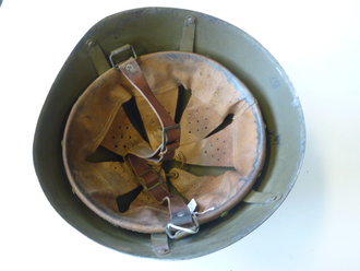 Griechenland , Stahlhelm 2.Weltkrieg M1934-39; Originallack