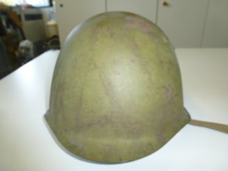 Russland  , Stahlhelm 2.Weltkrieg M40 mit M36 Innenfutter, Originallack