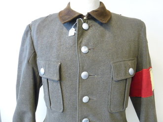 Reichsarbeitsdienst  Feldbluse , getragenes Kammerstück mit Armbinde,Kammer- und  Fundusstempel, Schulterbreite 42cm, Armlänge 61cm