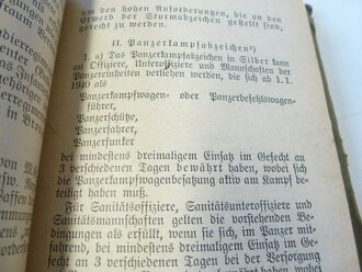 Merkblatt 15/5: Orden und Ehrenzeichen, Sammeldruck der geltenden Bestimmungen, 295 Seiten, datiert 1943