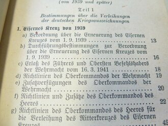 Merkblatt 15/5: Orden und Ehrenzeichen, Sammeldruck der geltenden Bestimmungen, 295 Seiten, datiert 1943